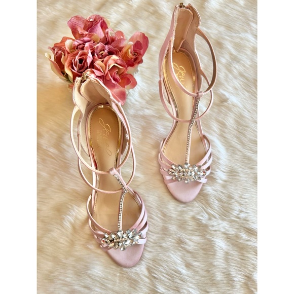 Badgley Mischka Hazel Heels - Picture 4 of 14